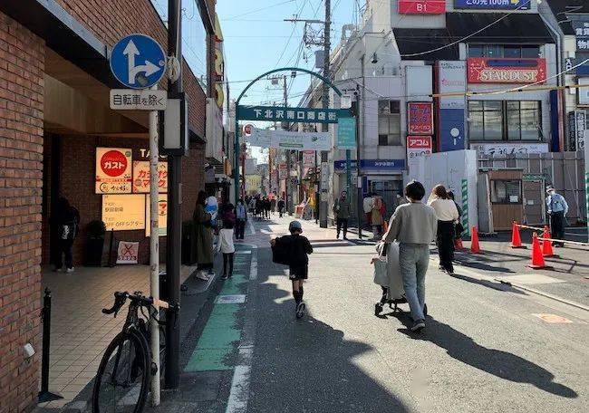 日本多地空城化现象显现